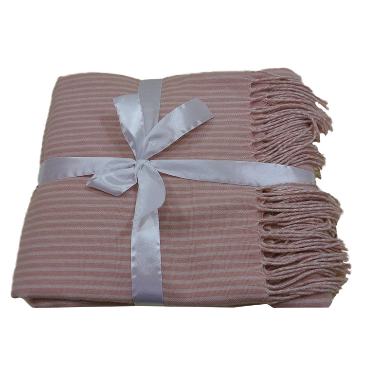 Knitted Blanket KB-10015