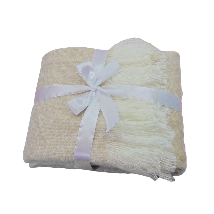 Knitted Blanket KB-10017