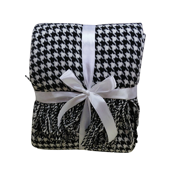 Knitted Blanket KB-10019